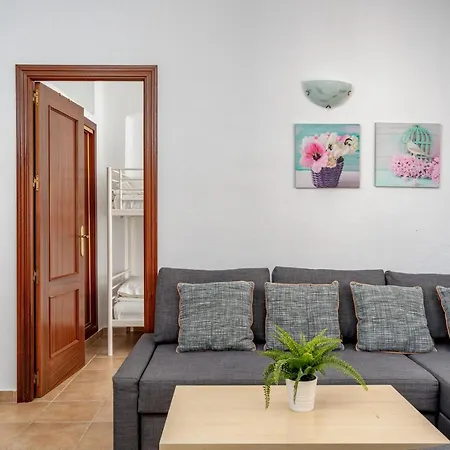 Apartment Spacious Flat In The Heart Of Ref 39