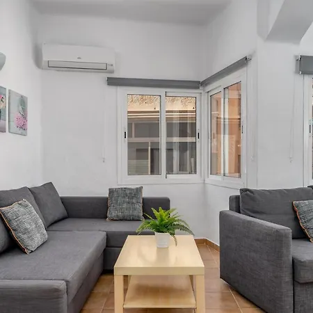 Spacious Flat In The Heart Of Ref 39 Apartment *