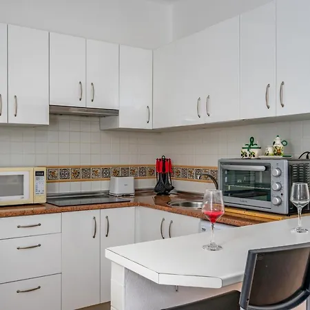 Spacious Flat In The Heart Of Ref 39 * Torremolinos